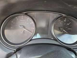 2017 Nissan Rogue SV - Interior Dashboard With Vehicle Running Image